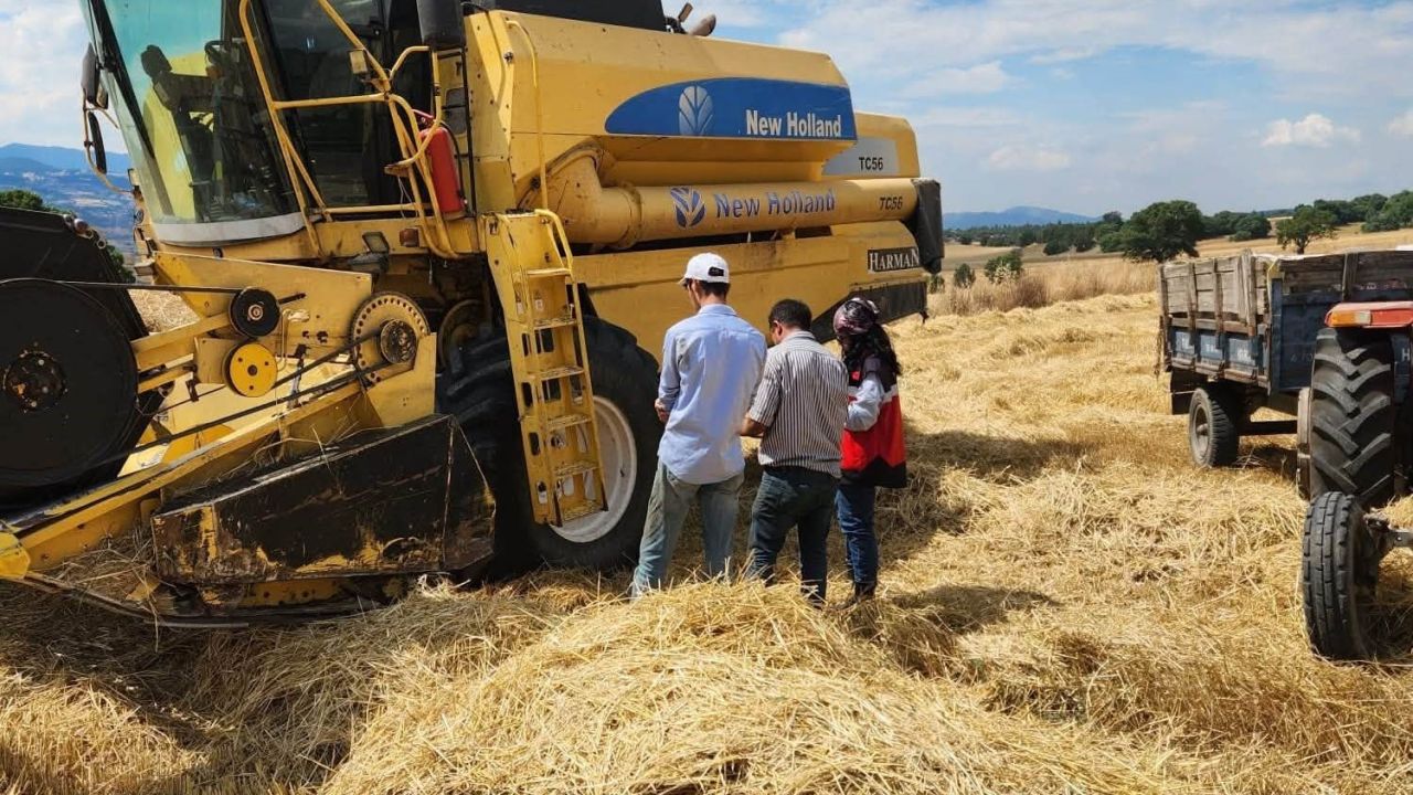 Hisarcık’ta biçerdöver kontrolleri sürüyor
