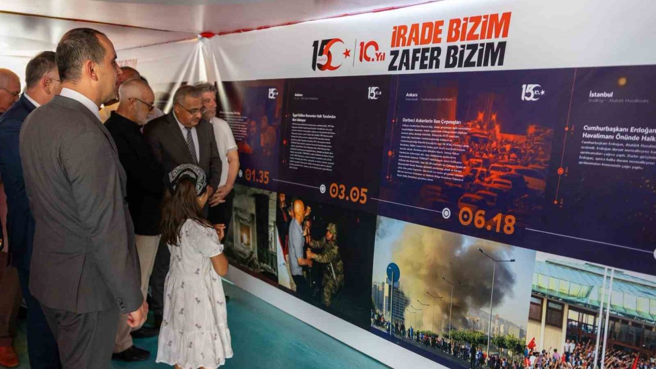 Iğdır’da ’15 Temmuz Anma Çadırı’ ziyarete açıldı