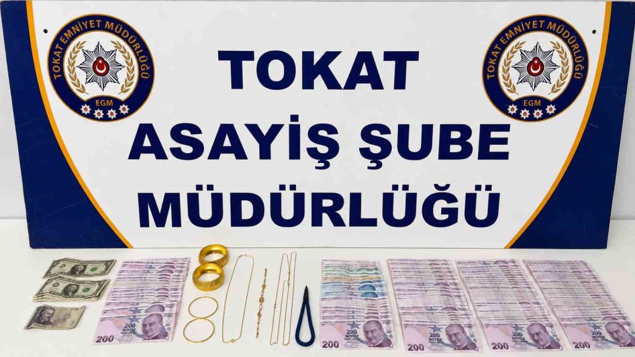 İstanbul’dan temin ettikleri sahte altınları Tokat’ta bozmak isterken yakalandılar