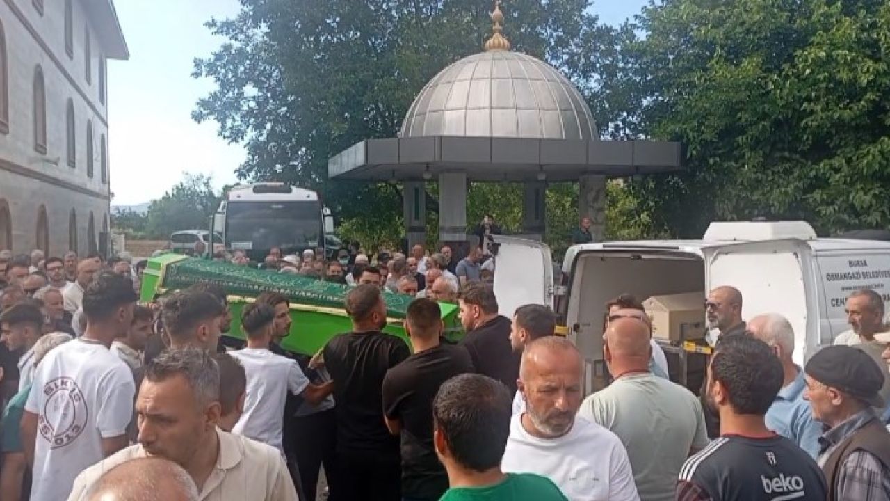 İznik Gölü’nde hayatını kaybeden genç son yolculuğuna uğurlandı