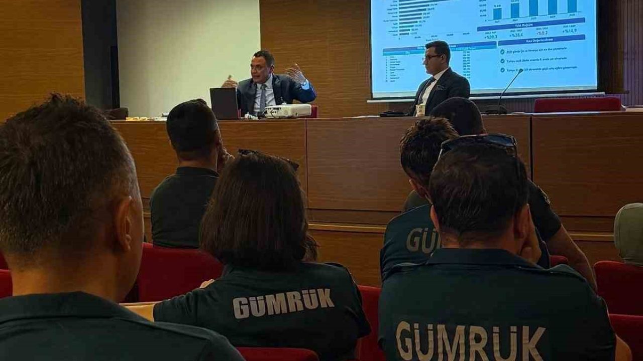 Kaçak implantla mücadelede gümrük ekiplerine eğitim desteği