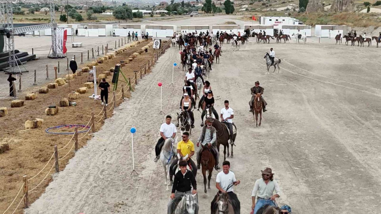 "Kapadokya At Festivali" başladı