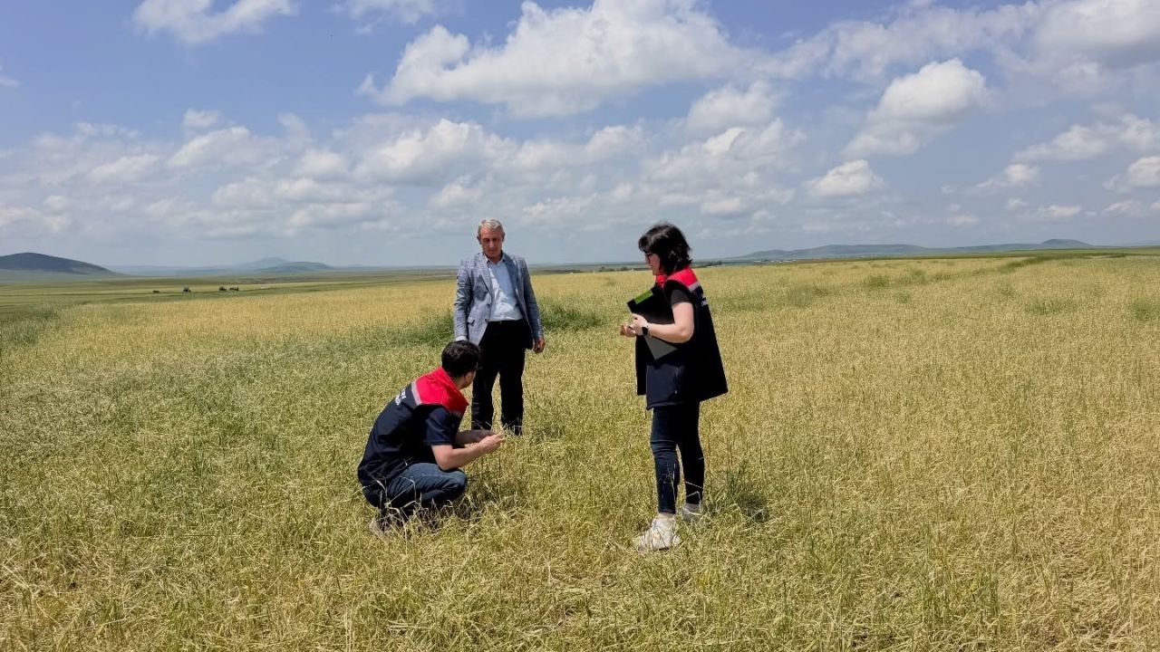 Kars’ta fırtına ve dolu sonrası hasar tespit çalışmaları başladı