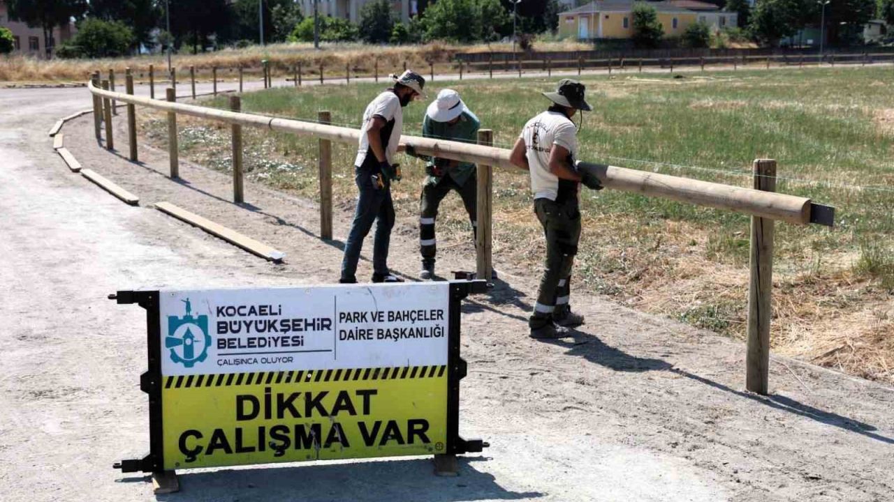 Kocaeli’de Gölcük Rahvan At Tesisi yarışlar öncesi bakıma alındı