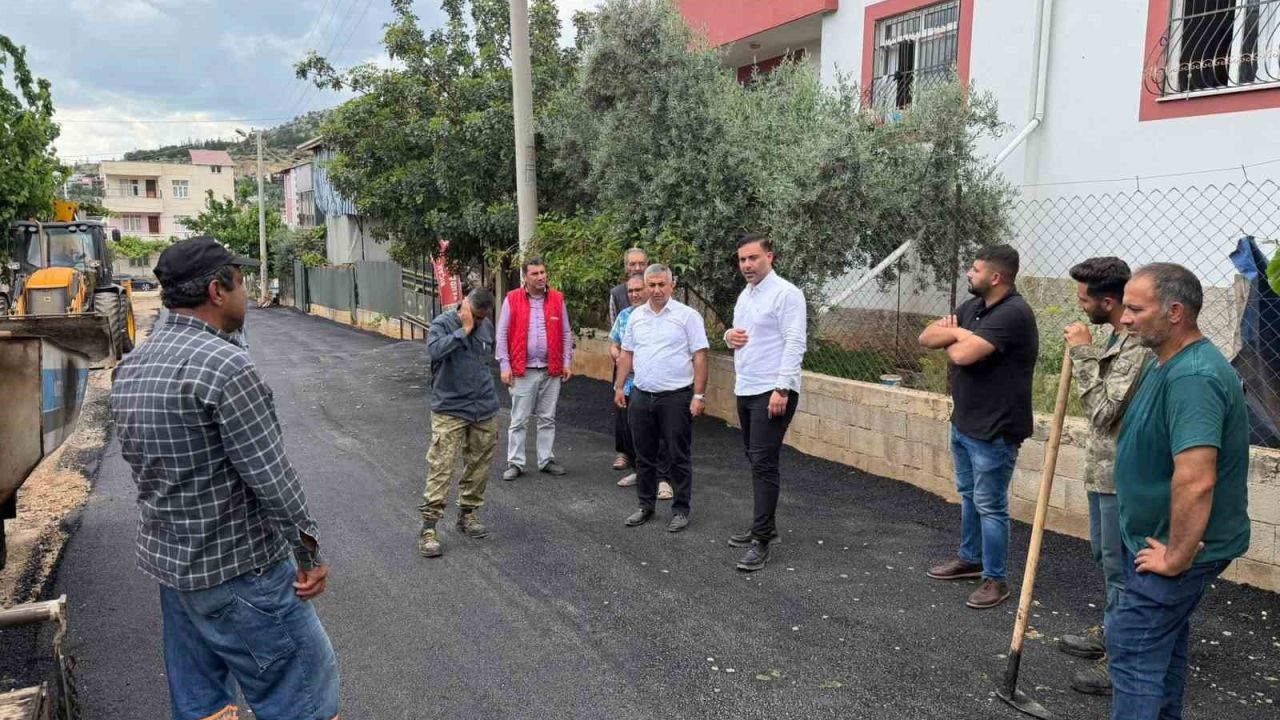 Kozan’da yol çalışmalarına hız verildi