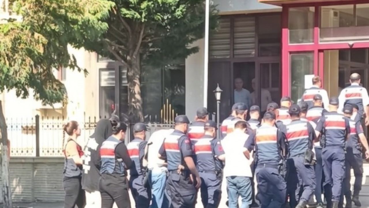 Kütahya’da yasa dışı bahis operasyonu, 8 şüpheli adli kontrolle serbest