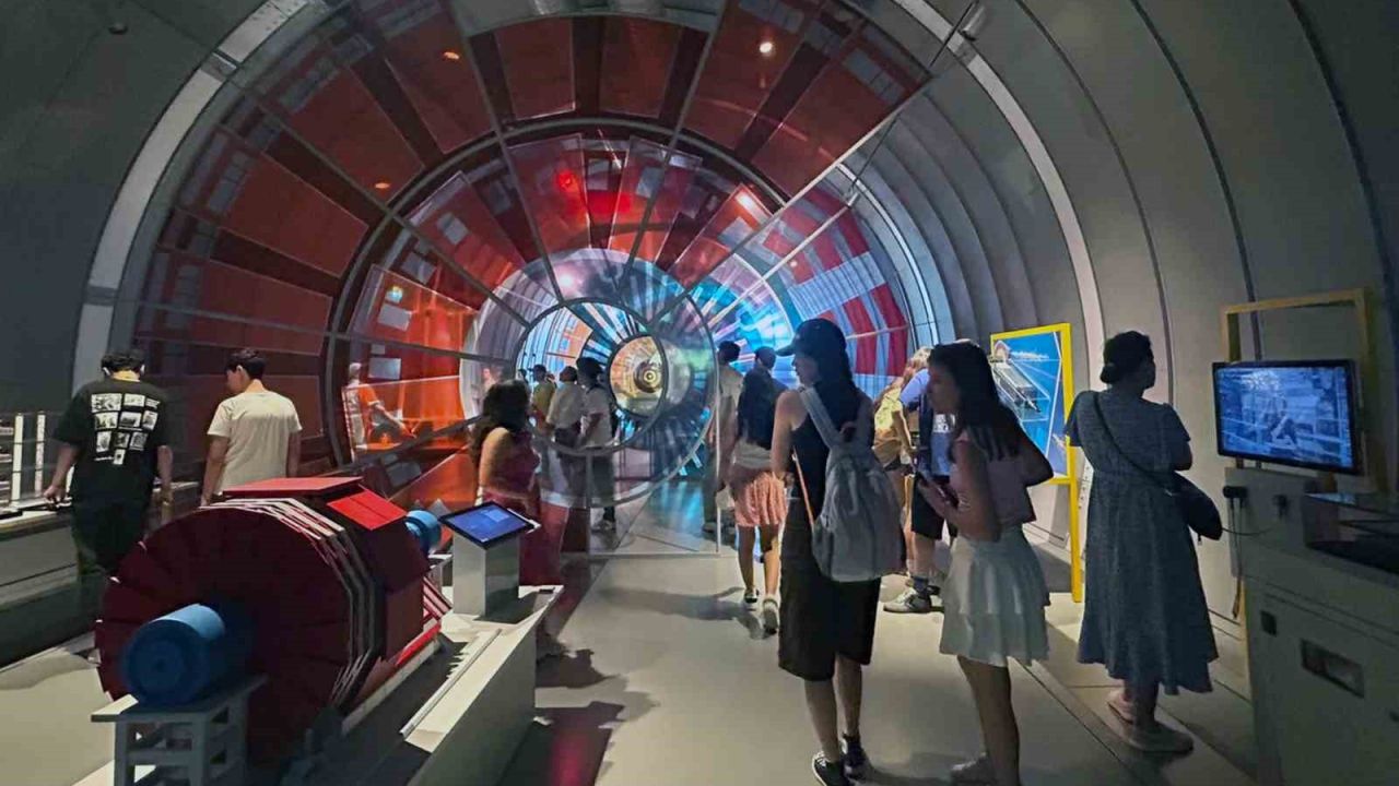 Menteşe Anadolu Lisesi öğrencileri CERN’de bilimle buluştu