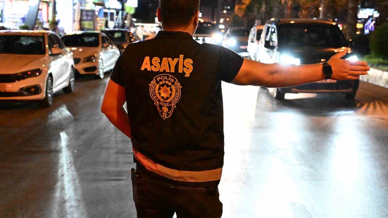 Mersin’de eş zamanlı narko alan uygulaması