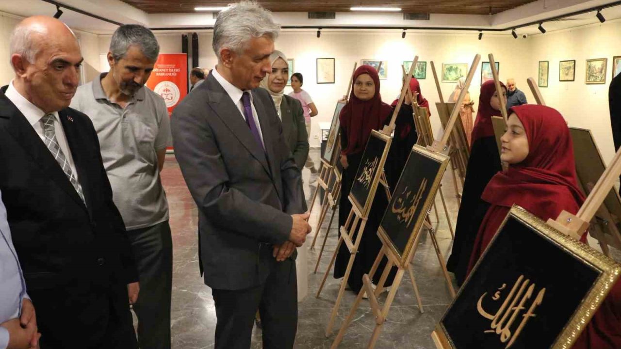 Mersin’de Hz. Peygamber’in 1500. doğum yılına özel ’Mucize’ sergisi açıldı