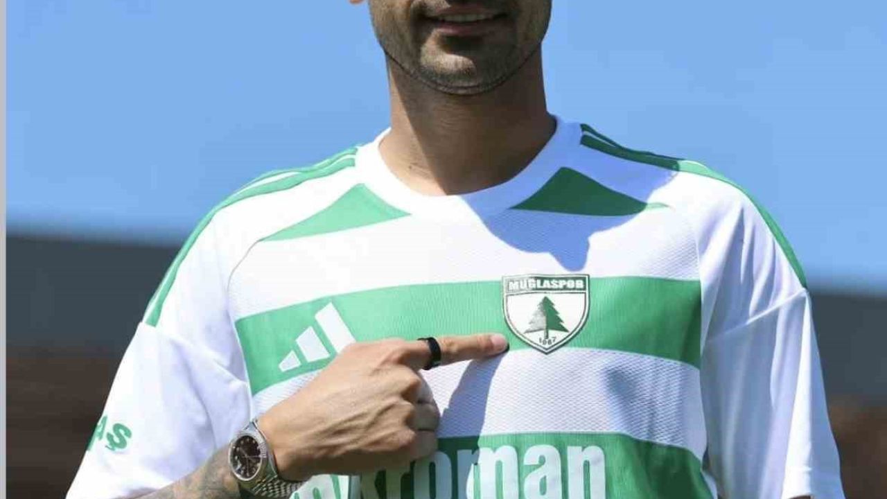 Muğlalı futbolcu Sol yeniden Muğlaspor’da