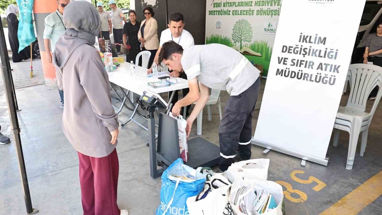 Nilüfer’de atık kağıtları getiren hediye kazanıyor