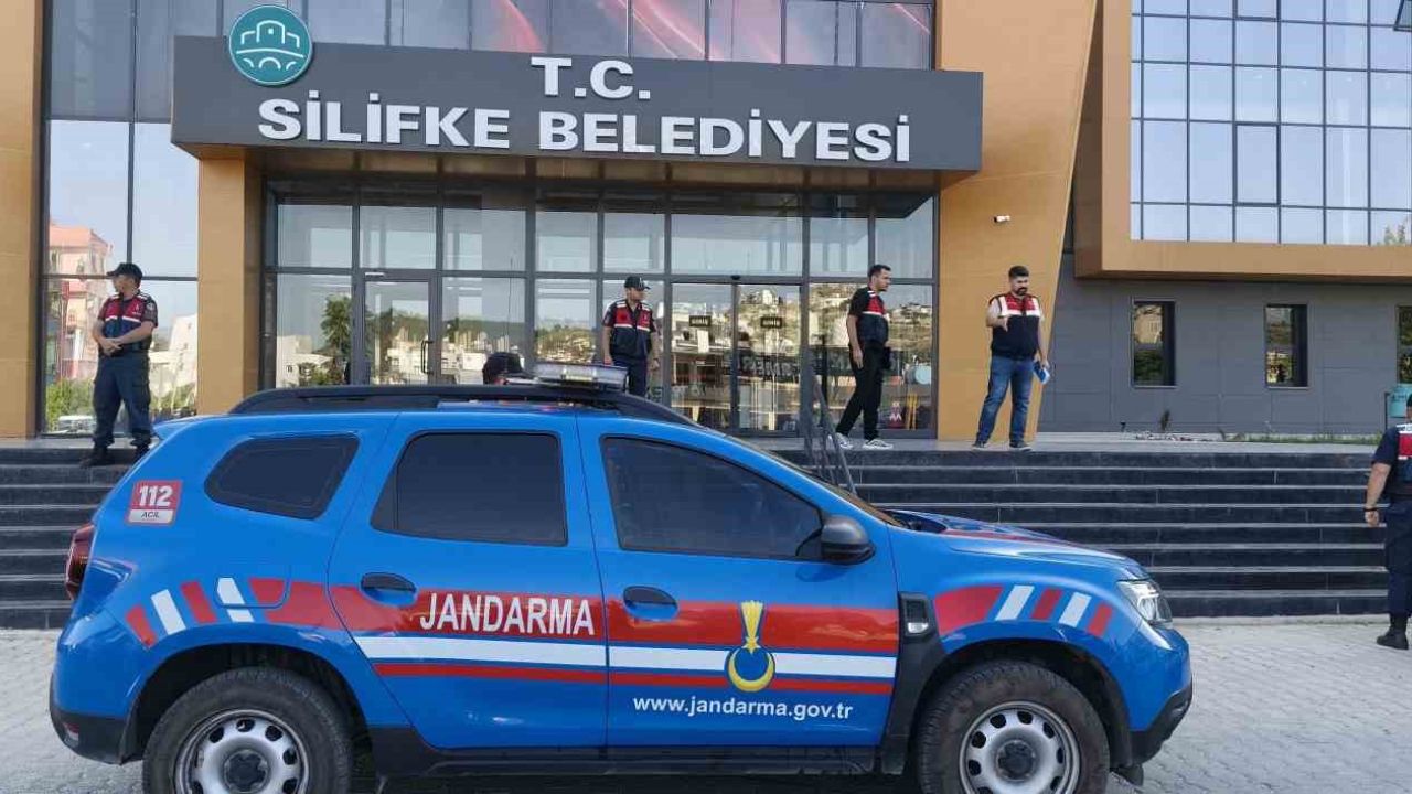 Silifke Belediyesine yönelik ’rüşvet’ soruşturmasında tutuklu sayısı 10’a yükseldi