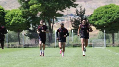 Sivasspor günü çift idmanla tamamladı