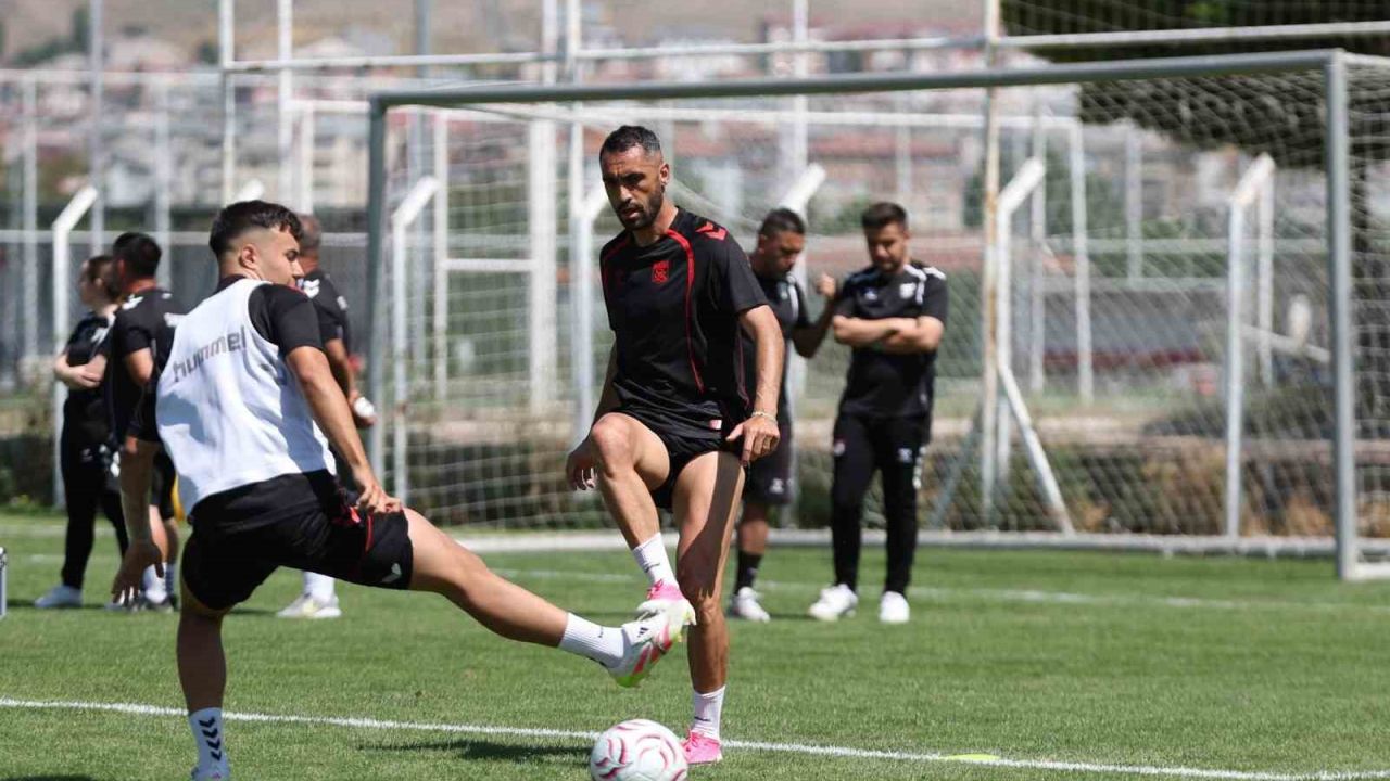Sivasspor, yeni sezona hazırlanıyor