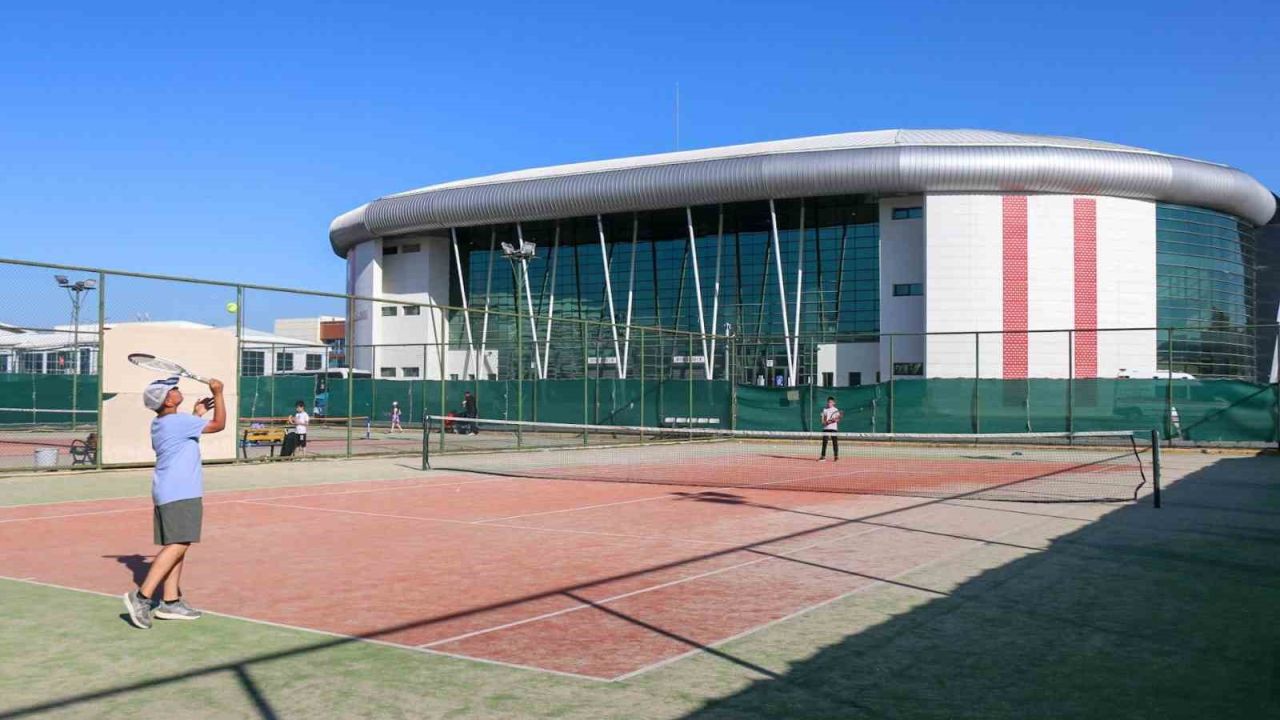 Sivas’ta tenis takımı seçmeleri yapılacak