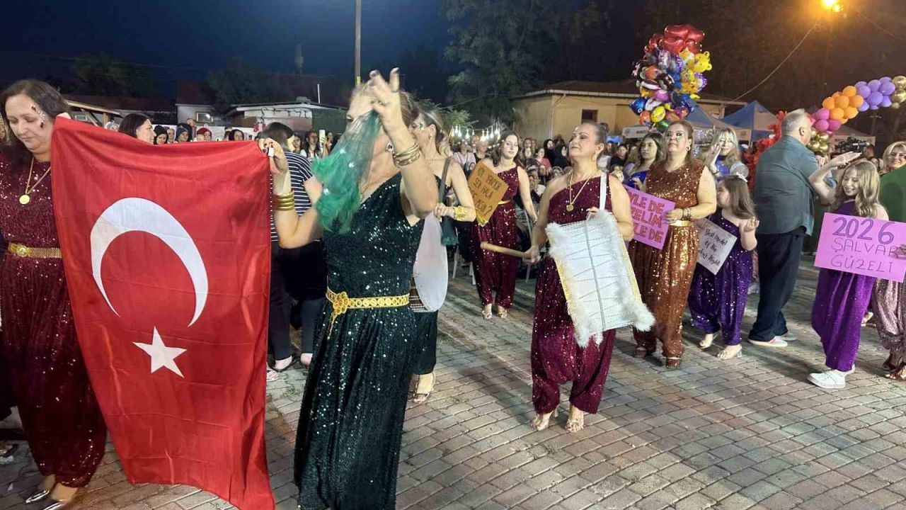 Tekirdağ’da Şalvar Gecesi renkli görüntülere sahne oldu
