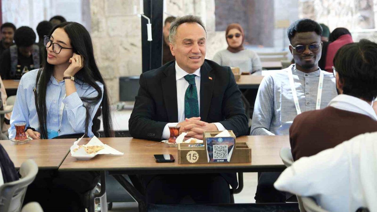 TOGÜ’de Yunus Emre Enstitüsü Yaz Okulu Programı başladı