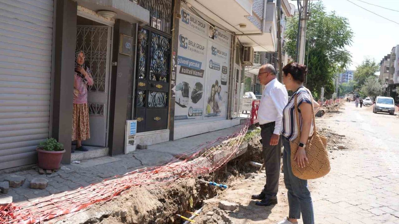 Turgutlu’da altyapı seferberliği sürüyor