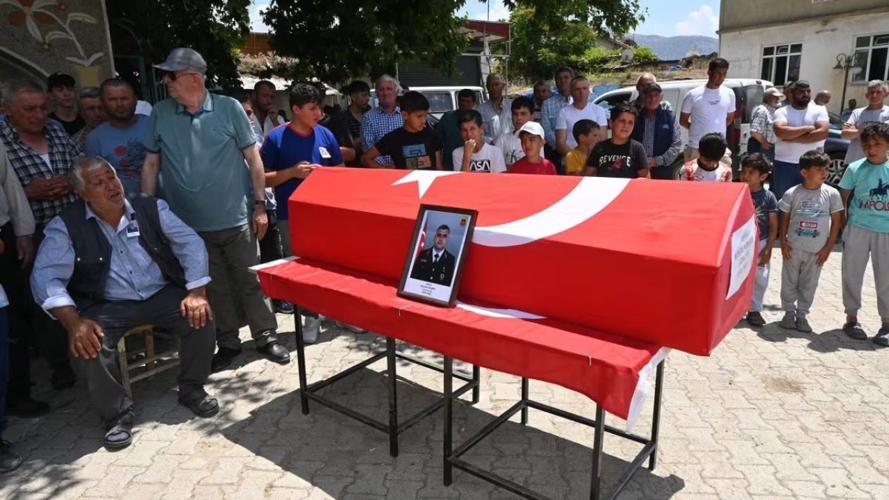 Uzman çavuş senelik izne geldiği memleketinde hayatını kaybetti