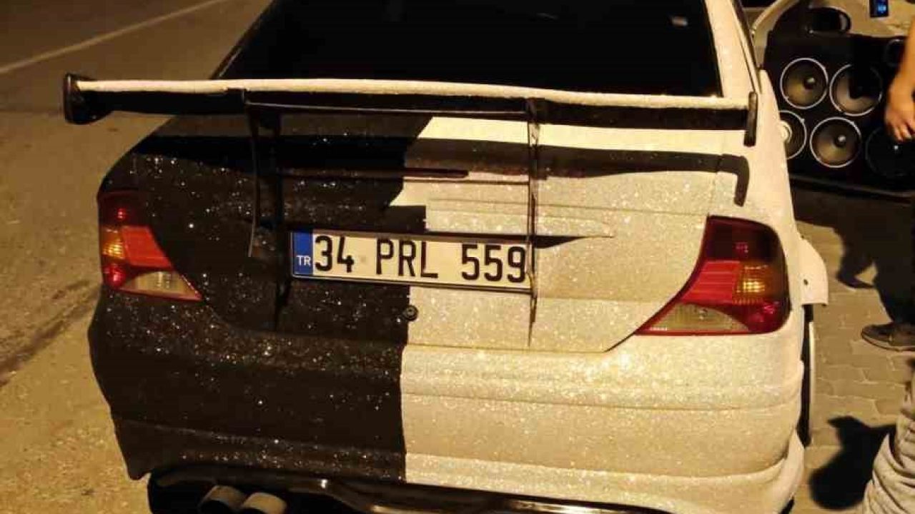 Vatandaşın ihbarı sonuç verdi: Gürültü yapan araç trafikten men edildi