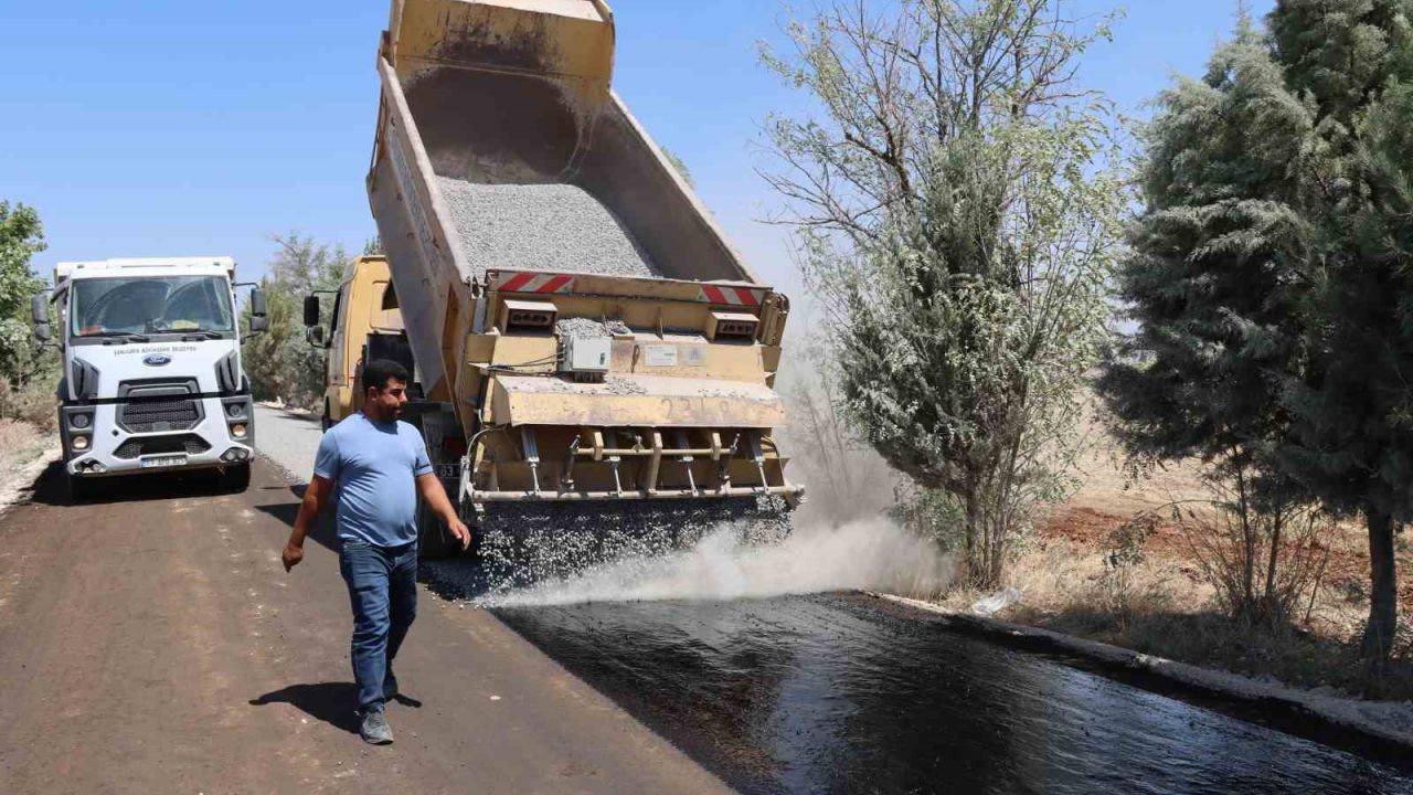 Viranşehir’de 9 kilometrelik grup yolu yenilendi