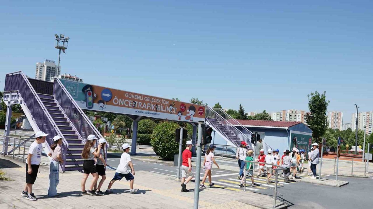 Yaz dönemi çocuk trafik eğitimleri başladı