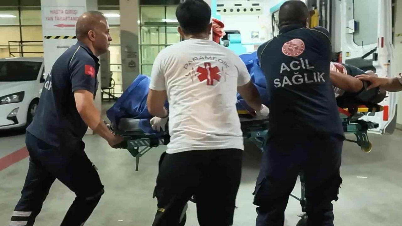 Yola araç park eden şahsı av tüfeğiyle vurdu