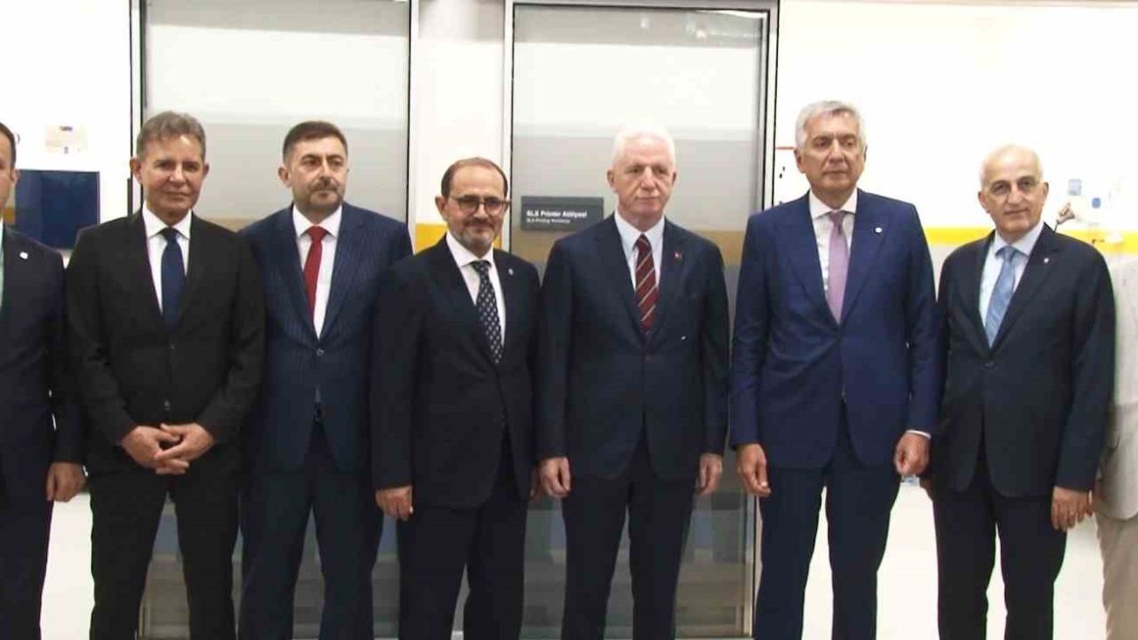 YTÜ Yıldız Teknopark ve İSO’dan yüksek katma değerli üretim hamlesi: Endüstriyel Tasarım ve Prototipleme Merkezi açıldı